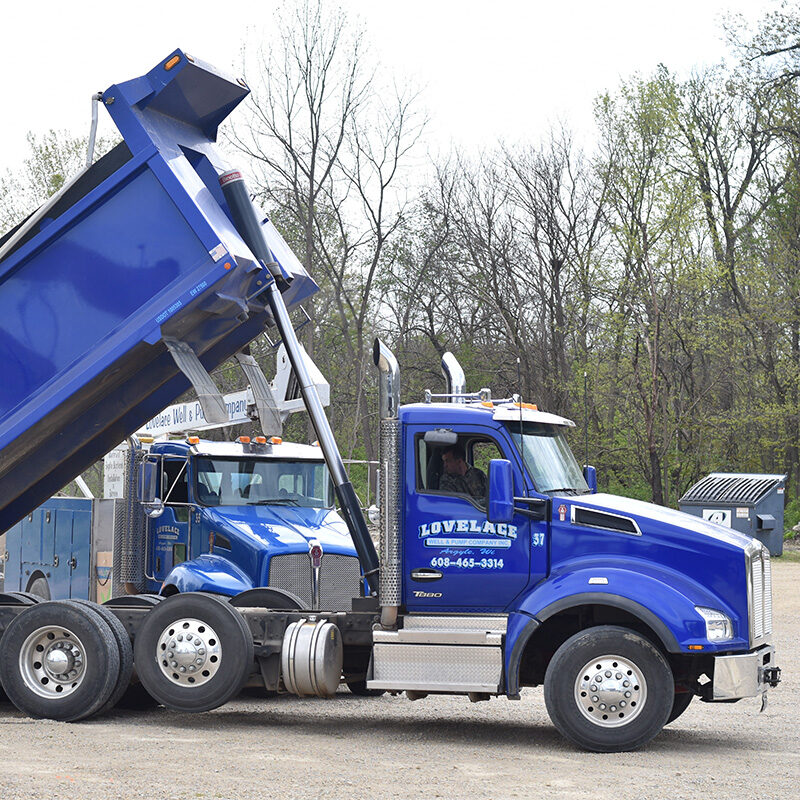 lovelace-pump-co-dump-truck